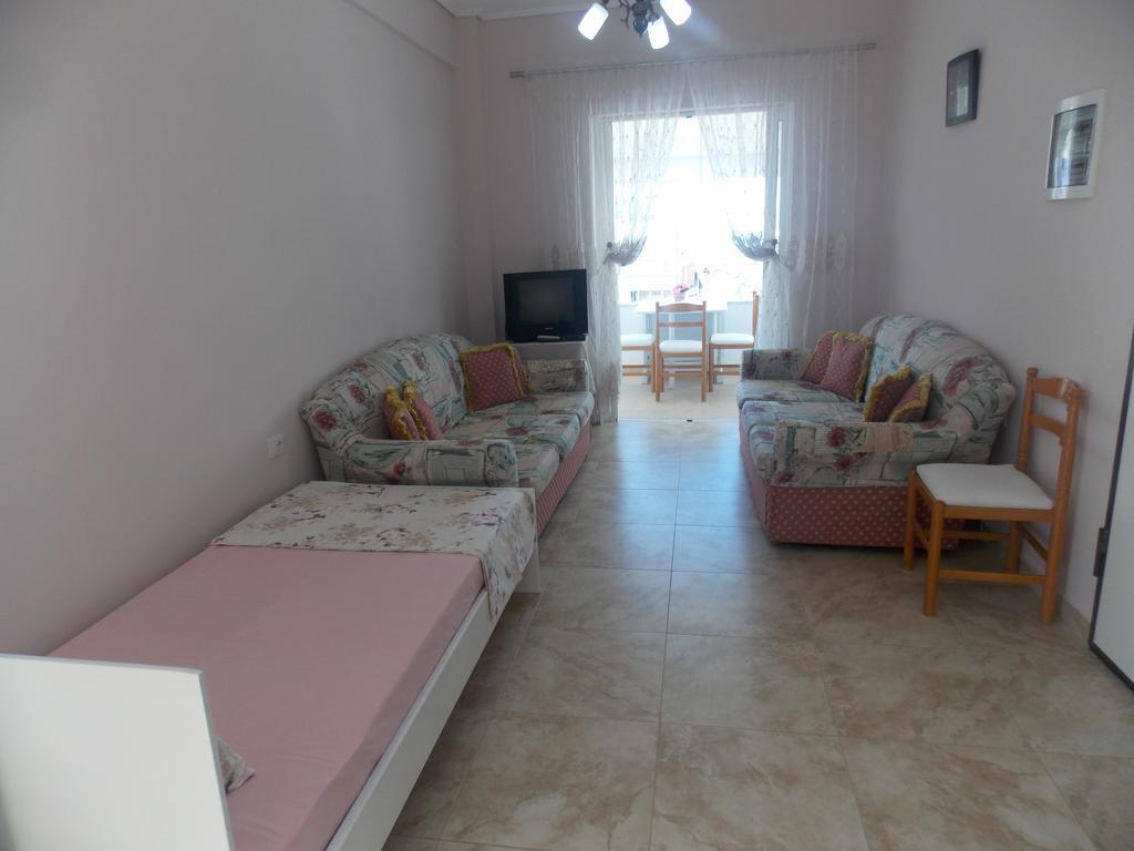 סרנדה Linda Home מראה חיצוני תמונה
